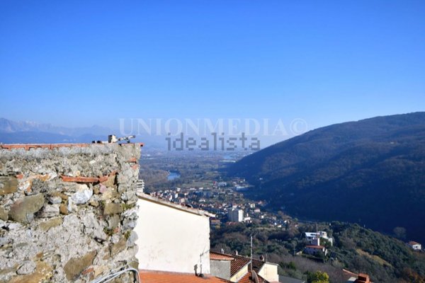 casa semindipendente in vendita ad Arcola in zona Trebiano