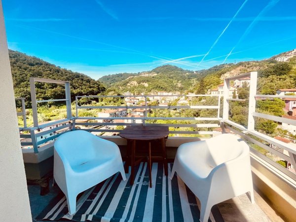 appartamento in vendita ad Arcola in zona Romito Magra