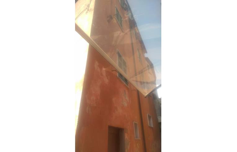 intera palazzina in vendita ad Arcola