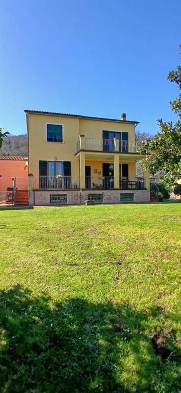 casa indipendente in vendita ad Arcola