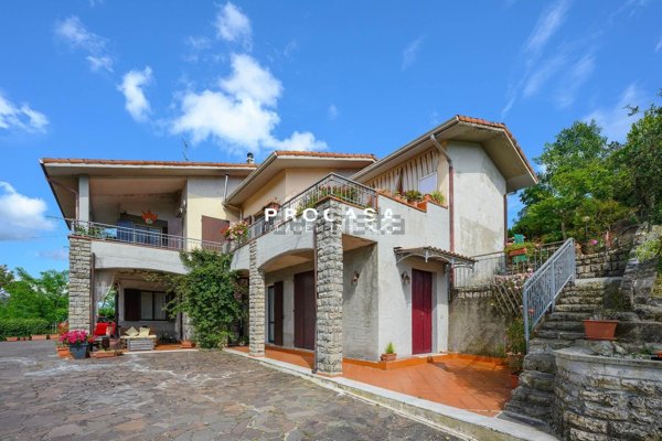 casa indipendente in vendita ad Arcola