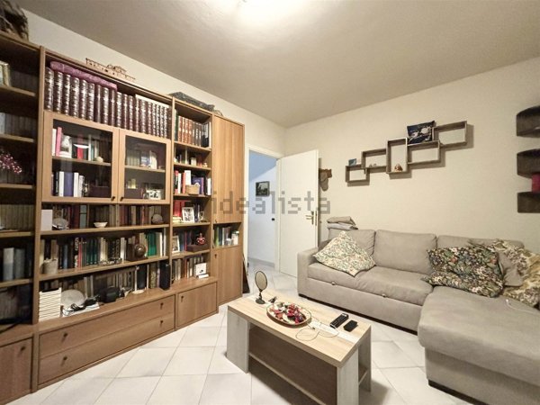 appartamento in vendita ad Arcola in zona Romito Magra