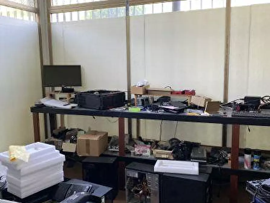 pentavano in vendita ad Arcola in zona Ressora