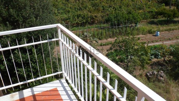 attico in vendita ad Arcola in zona Romito Magra