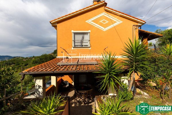 casa indipendente in vendita ad Arcola