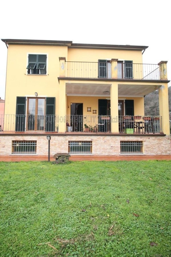 casa indipendente in vendita ad Arcola