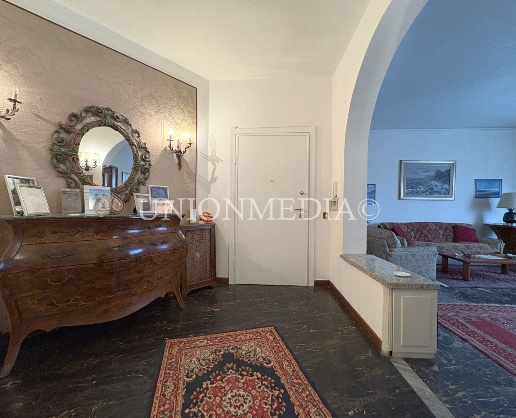 appartamento in vendita ad Arcola in zona Romito Magra