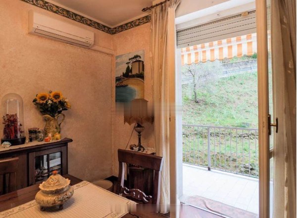 appartamento in vendita ad Arcola in zona Romito Magra