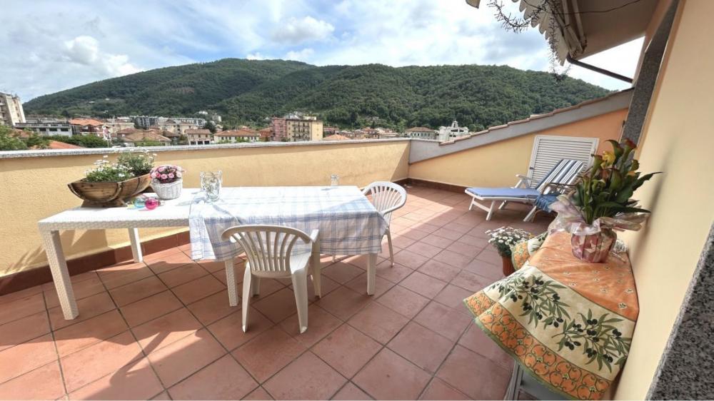 casa indipendente in vendita ad Arcola