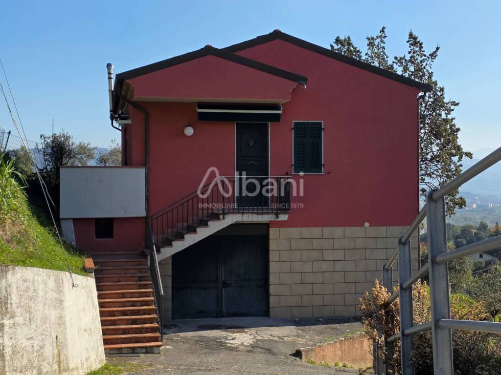 casa indipendente in vendita ad Arcola in zona Fresonara