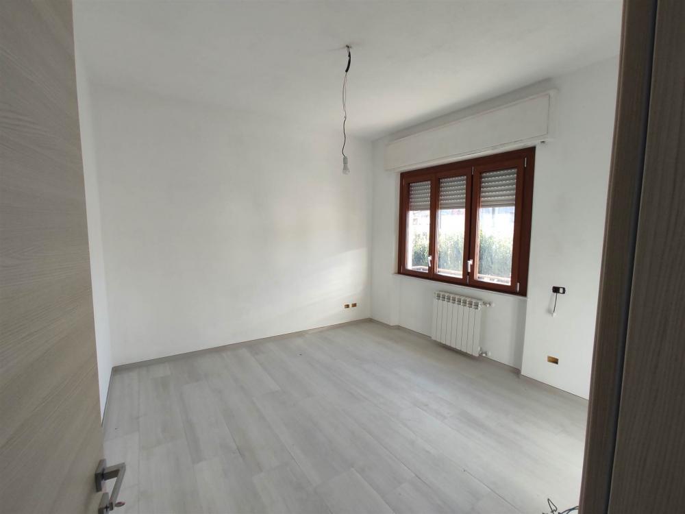 casa indipendente in vendita ad Arcola in zona Ressora