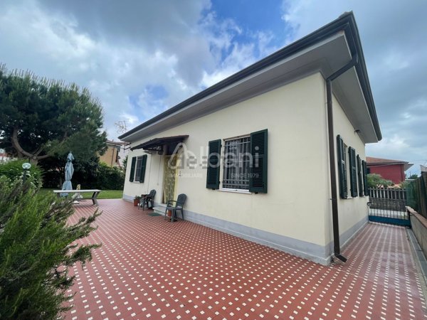 casa indipendente in vendita ad Arcola