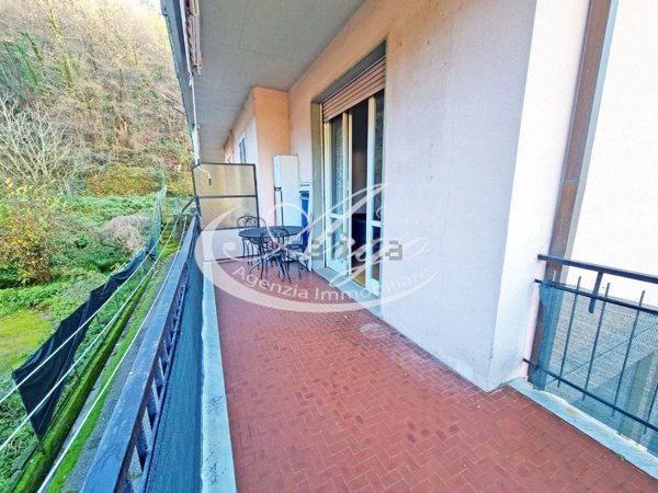 appartamento in vendita ad Arcola in zona Romito Magra