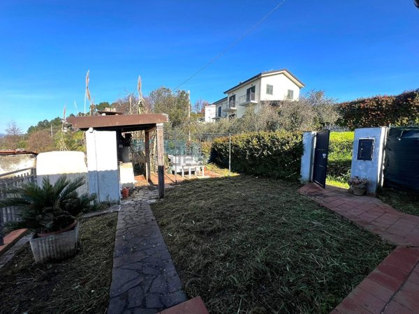 casa indipendente in vendita ad Arcola