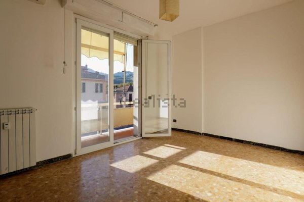 appartamento in vendita ad Arcola in zona Romito Magra