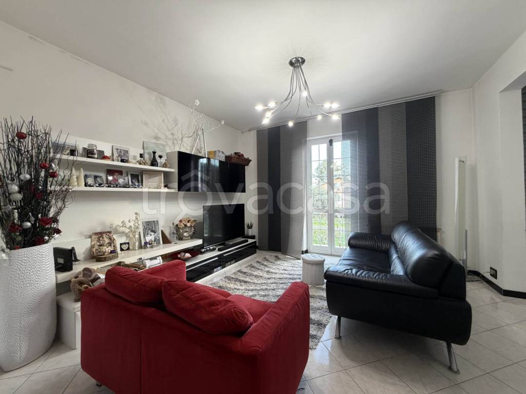 casa indipendente in vendita ad Arcola