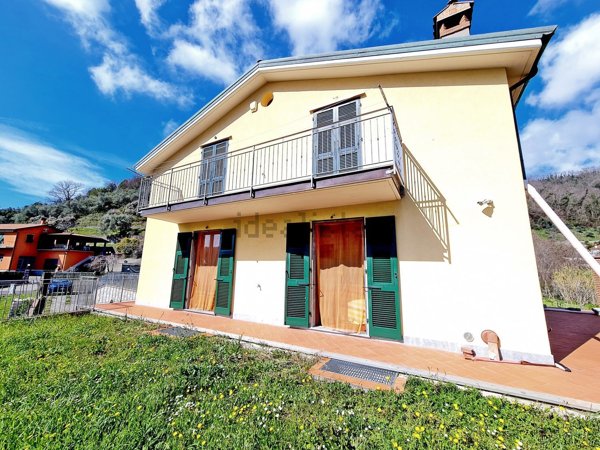 casa indipendente in vendita ad Arcola