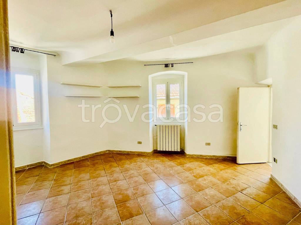 appartamento in vendita ad Arcola in zona Ressora