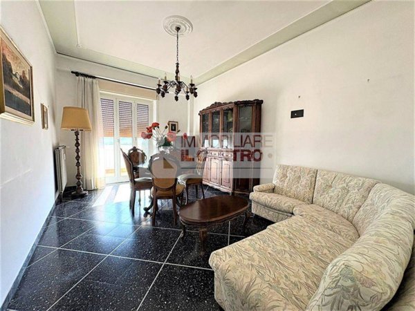 appartamento in vendita ad Arcola in zona Romito Magra