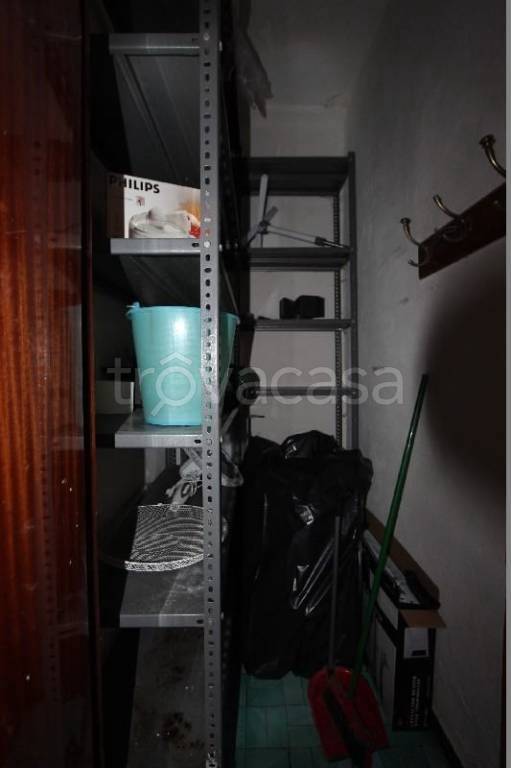appartamento in vendita ad Arcola in zona Romito Magra
