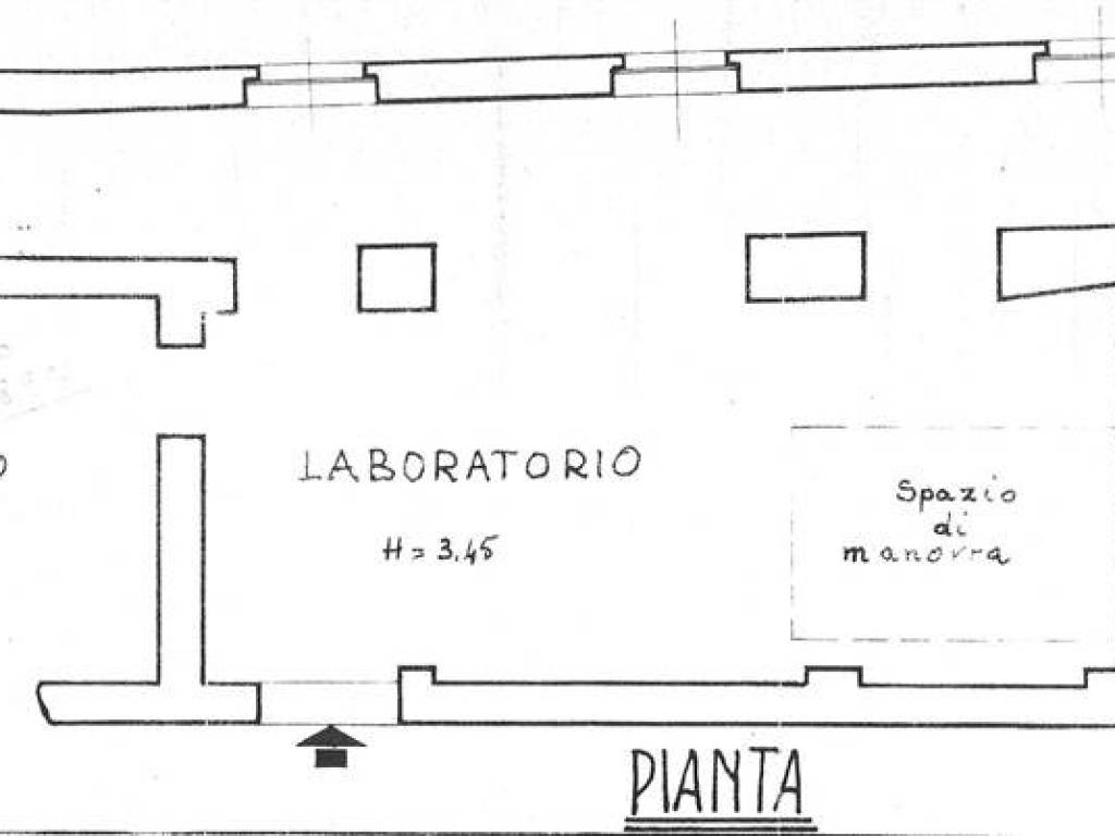 negozio in vendita ad Arcola in zona Romito Magra