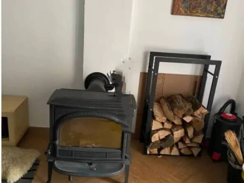 appartamento in vendita ad Arcola in zona Romito Magra