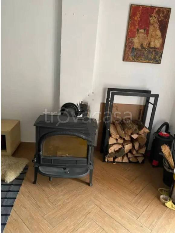 appartamento in vendita ad Arcola in zona Romito Magra