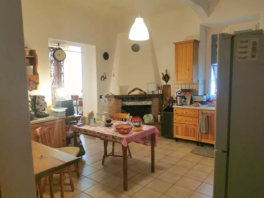 appartamento in vendita ad Arcola in zona Ressora