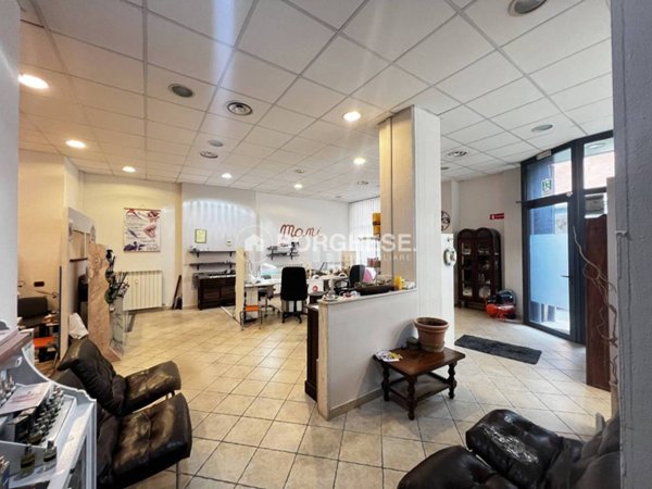 negozio in vendita ad Arcola