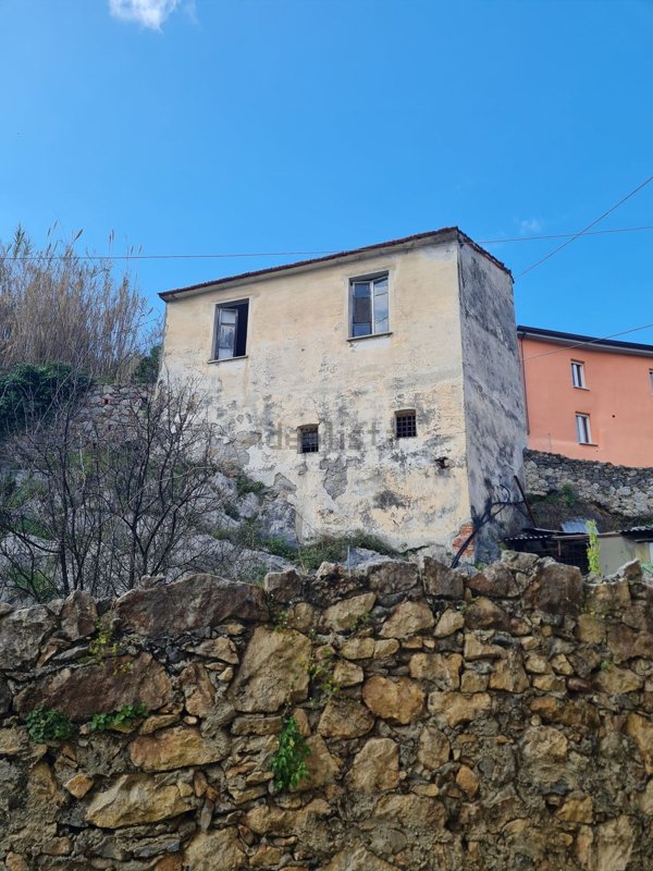 casa indipendente in vendita ad Arcola
