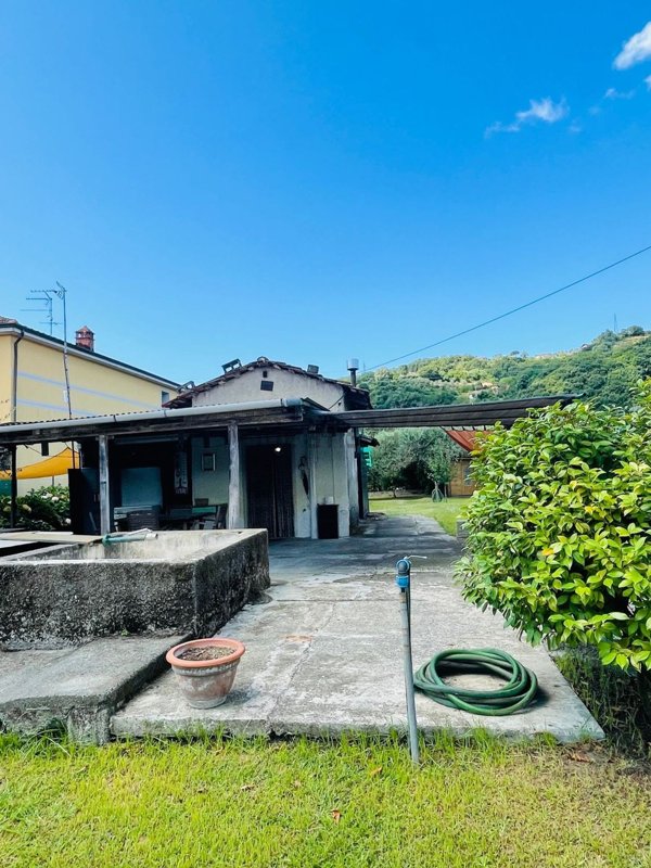 casa indipendente in vendita ad Arcola