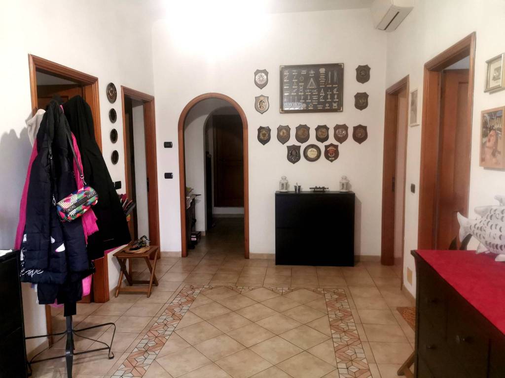 appartamento in vendita ad Arcola in zona Ressora