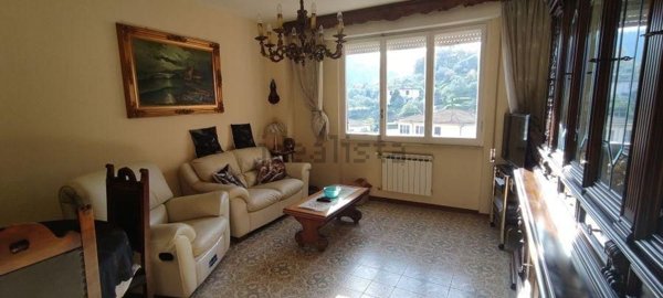 appartamento in vendita ad Arcola in zona Ressora