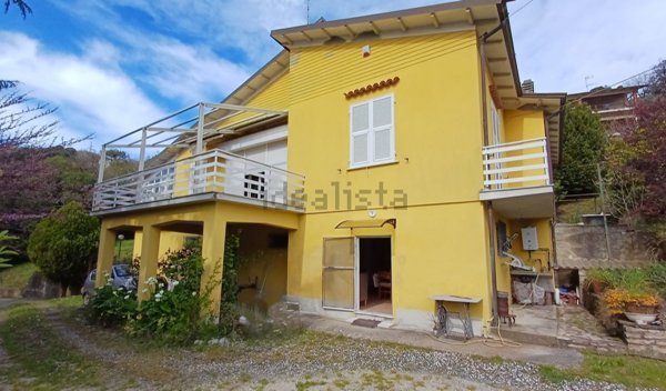 casa indipendente in vendita ad Arcola