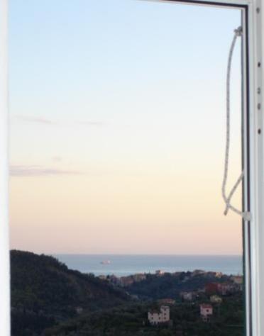 casa indipendente in vendita ad Arcola in zona Trebiano