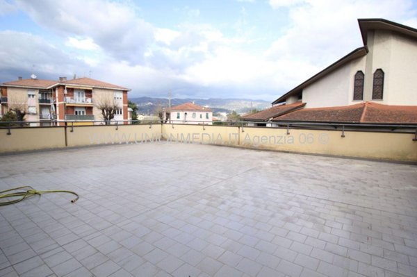 appartamento in vendita ad Arcola in zona Trebiano