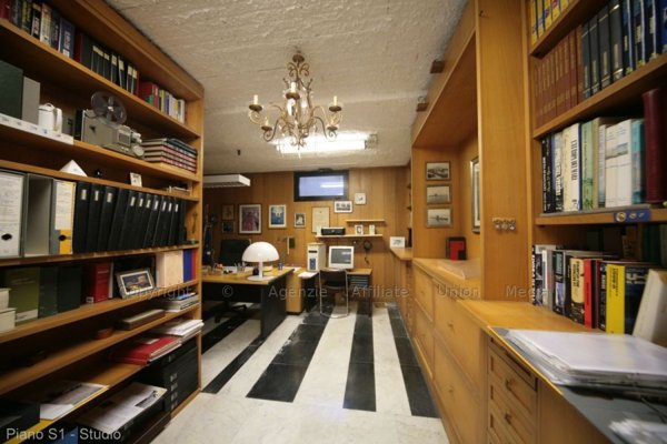casa indipendente in vendita ad Arcola in zona Ressora