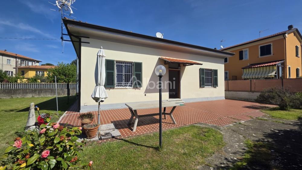 casa indipendente in vendita ad Arcola