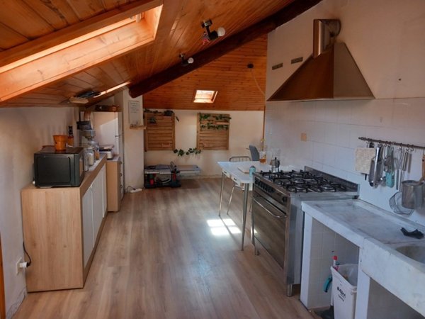 appartamento in vendita ad Arcola in zona Romito Magra