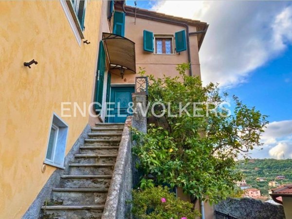 casa indipendente in vendita ad Arcola