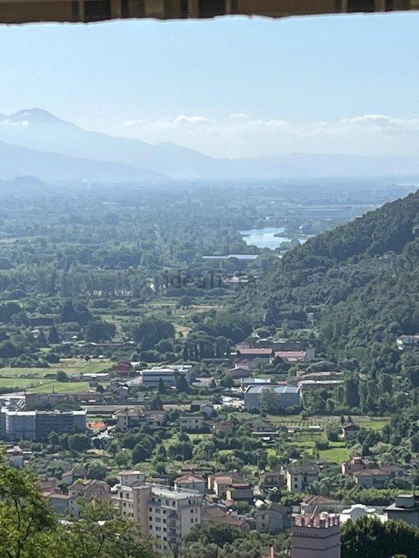 appartamento in vendita ad Arcola in zona Trebiano