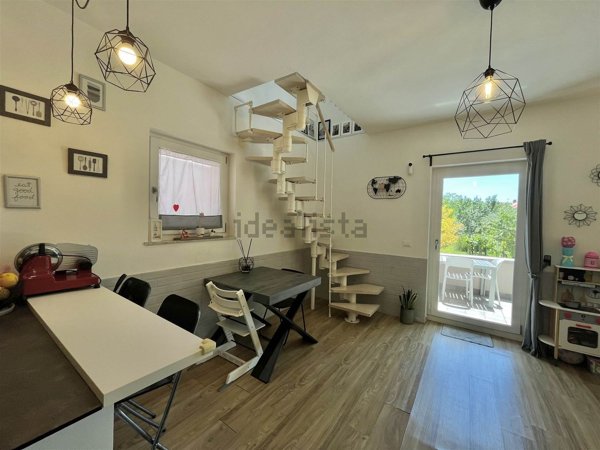 appartamento in vendita ad Arcola in zona Fresonara