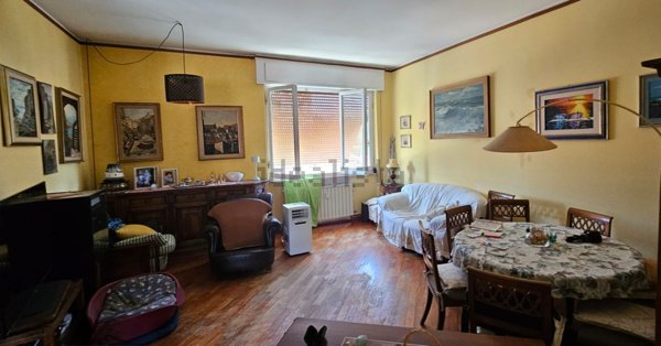 appartamento in vendita ad Arcola in zona Romito Magra