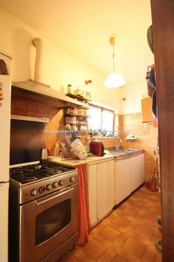 appartamento in vendita ad Arcola in zona Baccano