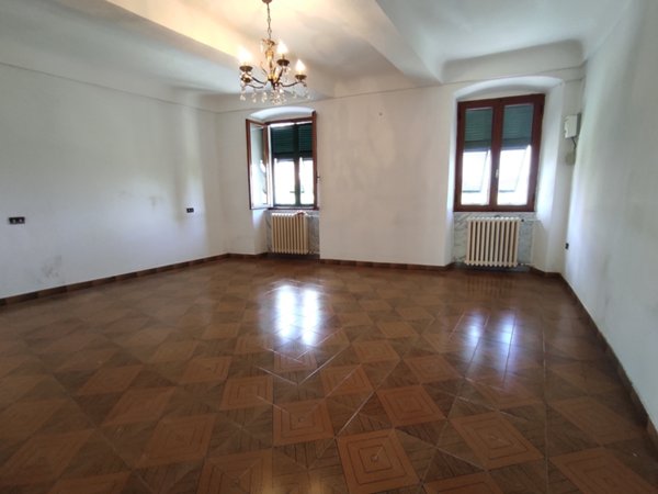 appartamento in vendita ad Arcola in zona Ressora