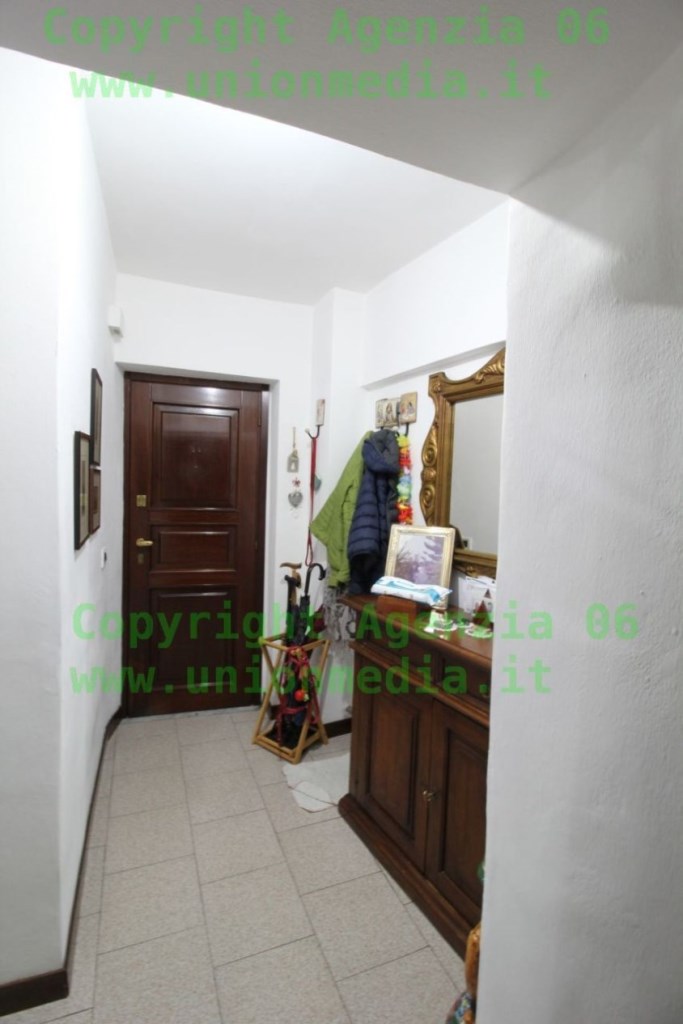 casa indipendente in vendita ad Arcola in zona Ressora