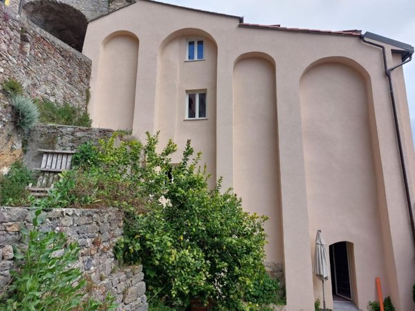 appartamento in vendita ad Arcola in zona Trebiano