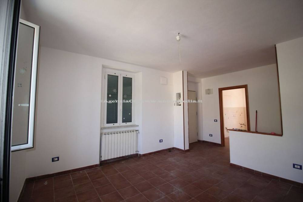 appartamento in vendita ad Arcola in zona Baccano