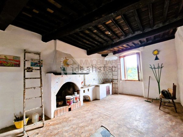 appartamento in vendita ad Arcola in zona Ressora
