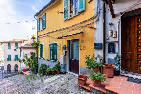 appartamento in vendita ad Arcola in zona Ressora